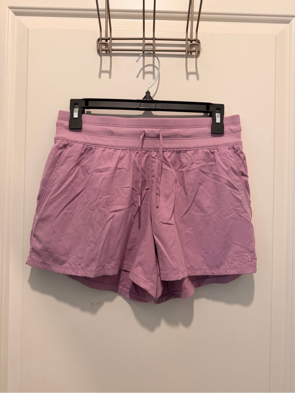 The North Face Aphrodite Shorts Size M Pink Athletic
Activewear